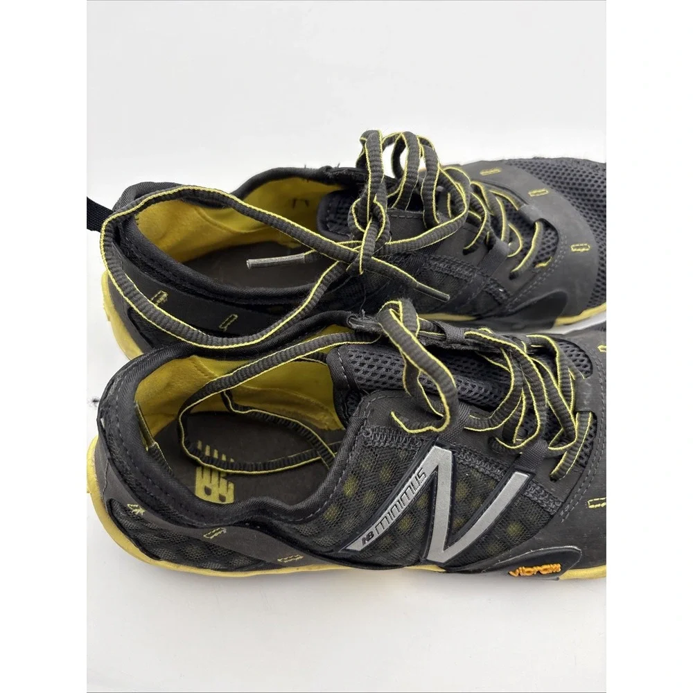 New Balance MT10 Minimus Trail Vibram Barefoot Running Shoes Mens 9 Black Yellow